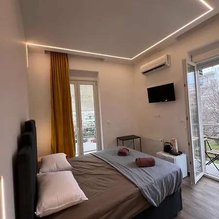 Apart-hotel F-residence Center