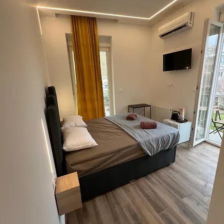 Apart-hotel F-residence Center *