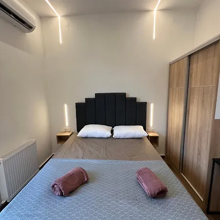 F-residence Center